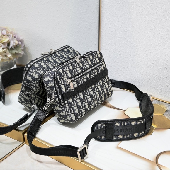 Dior Monogram Black and Gray Crossbody Bag - Picture 2 of 9